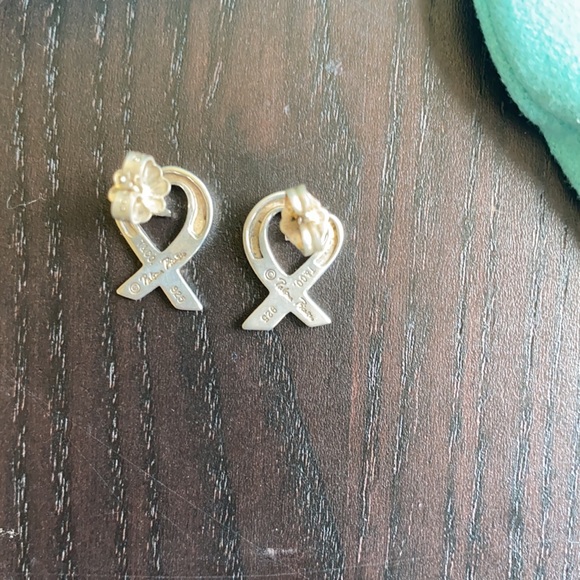 Tiffany & Co. Paloma Picasso Loving Heart Earrings - Picture 8 of 14